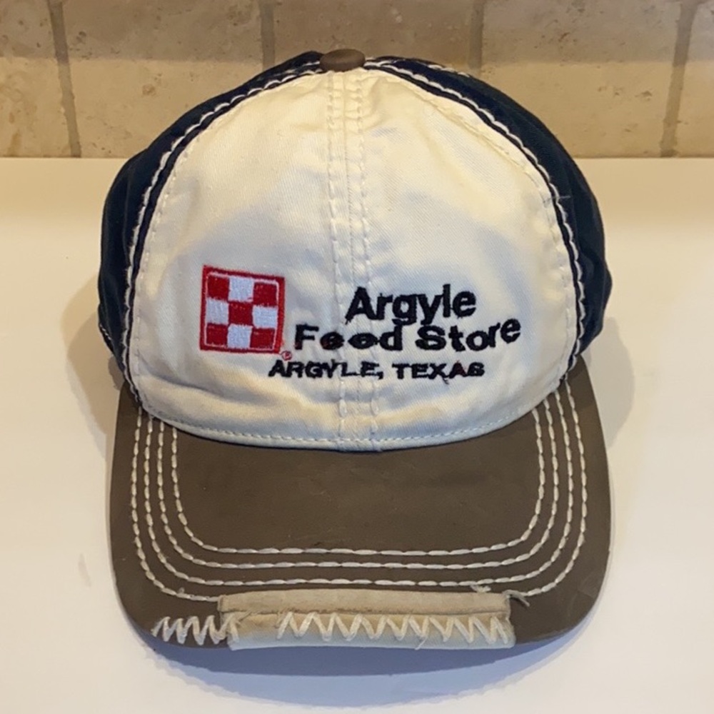 Argyle Feed Store Trucker Hat Snap back Cap  Argyle,Texas